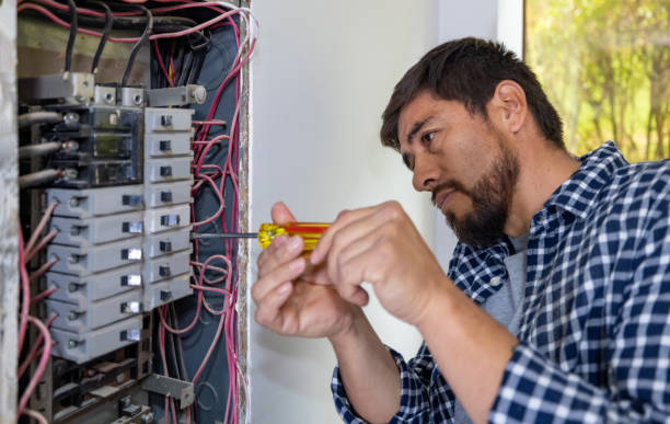  Black Earth, WI Electrician Pros